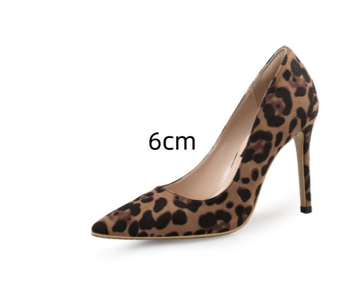 Tacones de leopardo